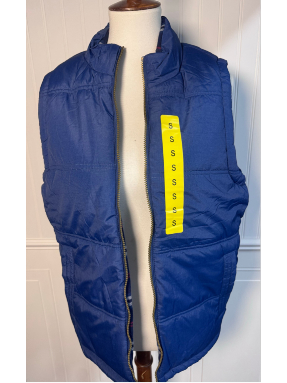 Men's Weatherproof Puffer Vest Blue Red Plaid Lining Size Small